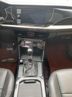 
										Volkswagen Passat, 2020 full									