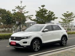 67cbb48183181 Volkswagen T-Roc, 2022