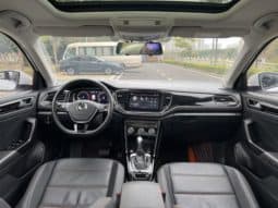 
										Volkswagen T-Roc, 2022 full									