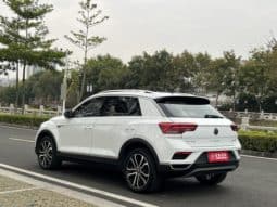 
										Volkswagen T-Roc, 2022 full									