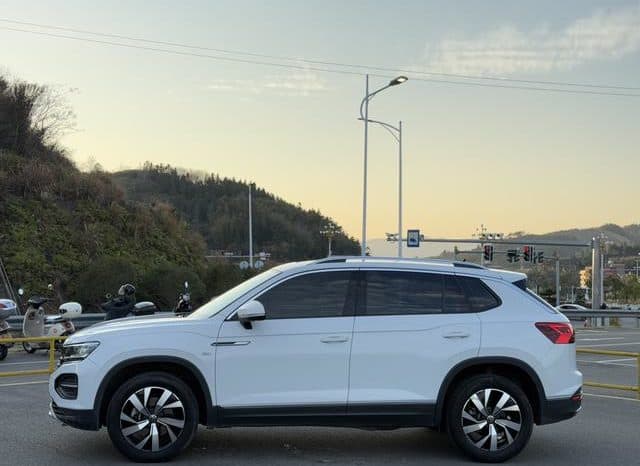 
								Volkswagen Tayron, 2022 full									