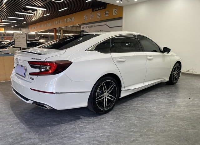 
								Honda Accord, 2022 full									
