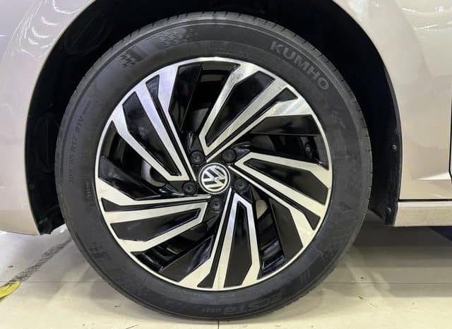 
								Volkswagen Jetta, 2022 full									