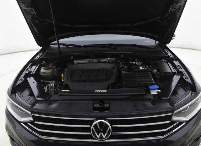 
								Volkswagen Magotan, 2022 full									