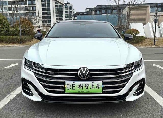 
								Volkswagen Passat CC, 2023 full									