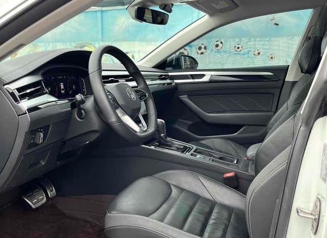
								Volkswagen Passat CC, 2023 full									