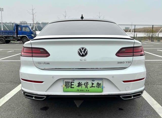 
								Volkswagen Passat CC, 2023 full									