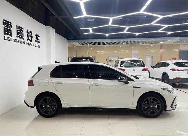 
								Volkswagen Golf 280 TSI, 2022 full									