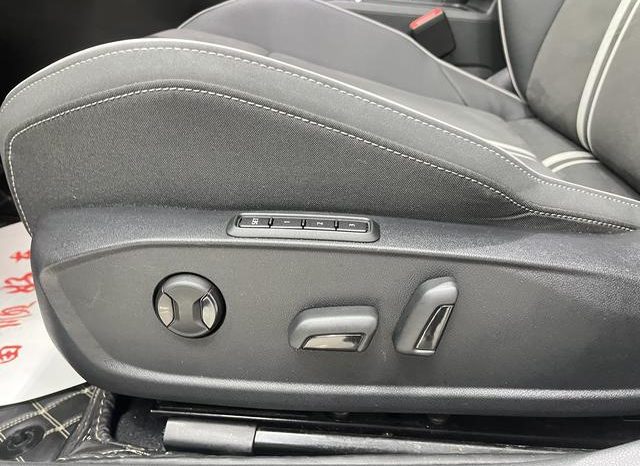 
								Volkswagen Golf 280 TSI, 2022 full									