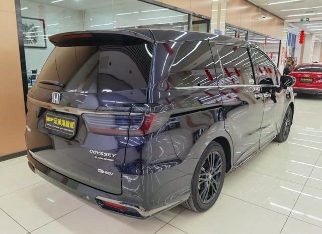 
								Honda Odyssey, 2023 full									