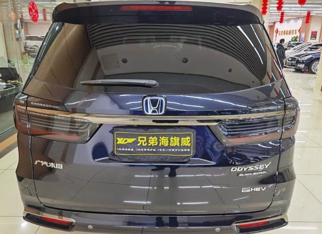 
								Honda Odyssey, 2023 full									