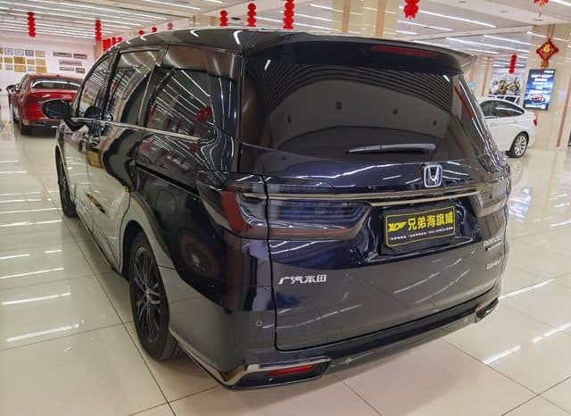 
								Honda Odyssey, 2023 full									
