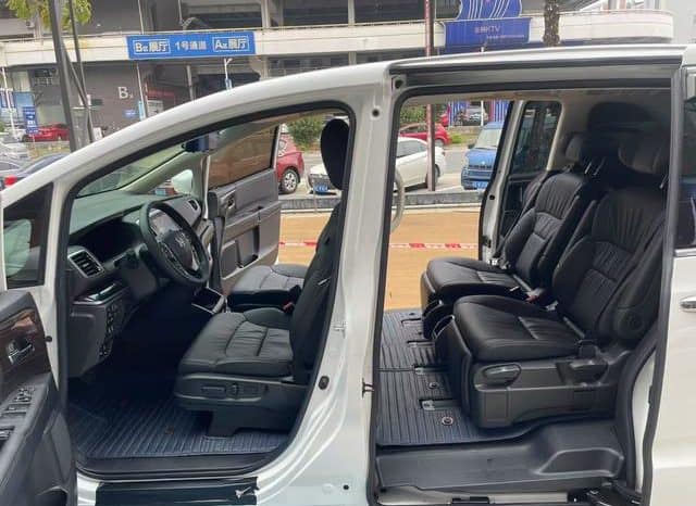 
								Honda Odyssey, 2020 full									