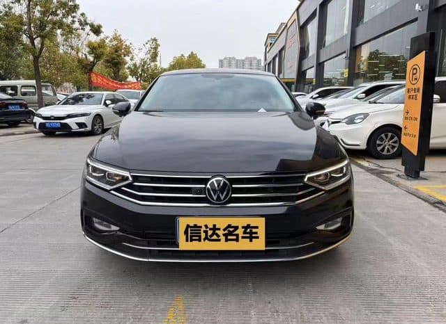 
								Volkswagen Magotan, 2022 full									