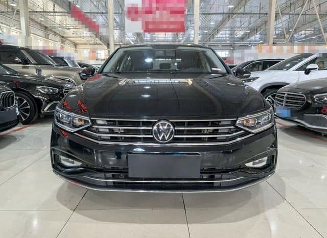 
								Volkswagen Magotan, 2022 full									