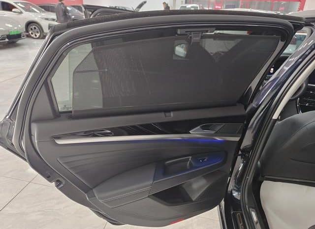 
								Volkswagen Passat, 2024 full									
