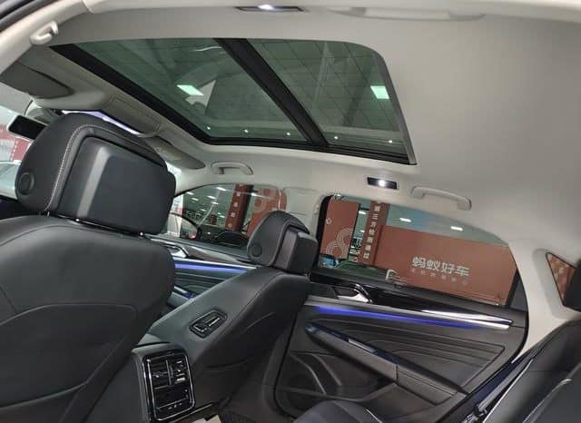 
								Volkswagen Passat, 2024 full									