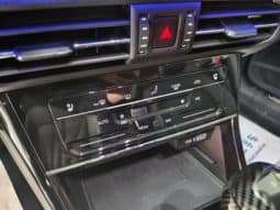 
										Volkswagen Passat, 2024 full									