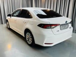 
										Toyota Corolla (XII), 2021 full									