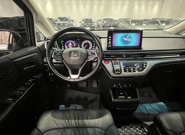 
								Honda Elysion, 2023 full									