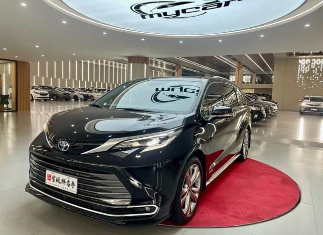 67cc255ae2da3 Toyota Sienna, 2024