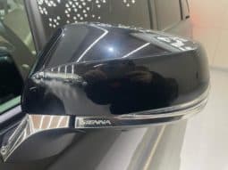 
										Toyota Sienna, 2024 full									