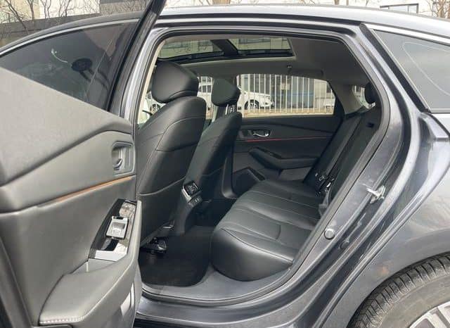 
								Honda Accord, 2023 full									