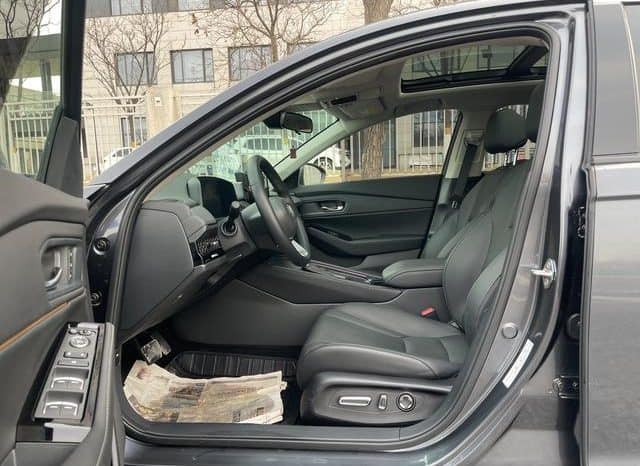 
								Honda Accord, 2023 full									
