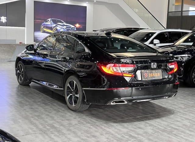 
								Honda Accord, 2021 full									