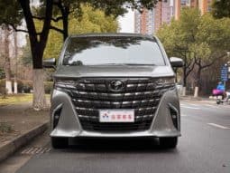 
										Toyota Vellfire (II), 2024 full									