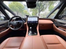 
										Toyota Vellfire (II), 2024 full									