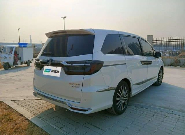 
								Honda Elysion, 2023 full									