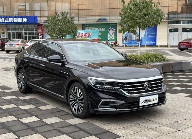 
								Volkswagen Passat, 2021 full									