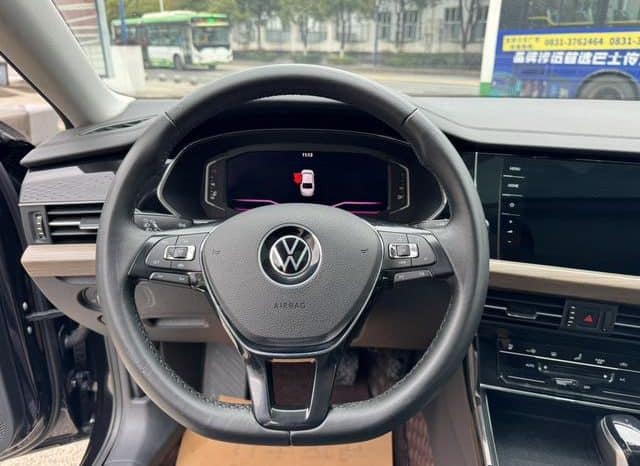 
								Volkswagen Passat, 2021 full									