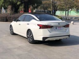 
										Nissan Altima (VI), 2021 full									