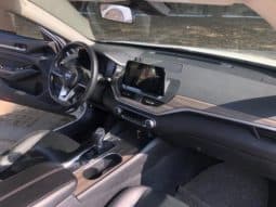 
										Nissan Altima (VI), 2021 full									