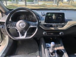 
										Nissan Altima (VI), 2021 full									
