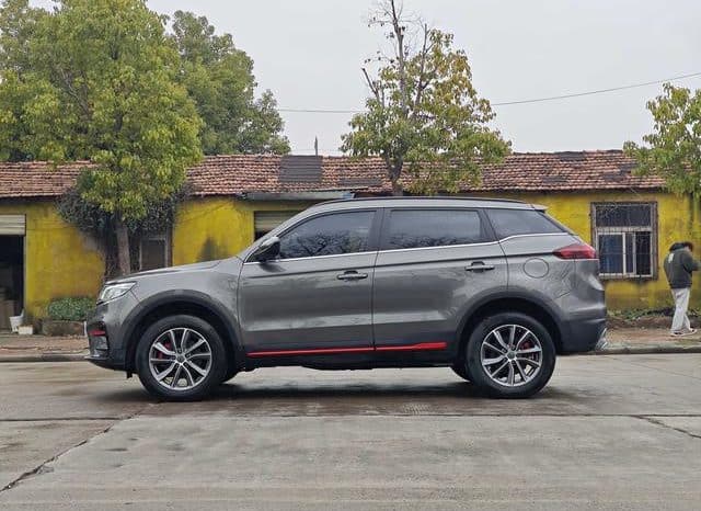 
								Geely Atlas, 2021 full									