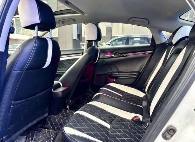 
								Honda Civic, 2020 full									