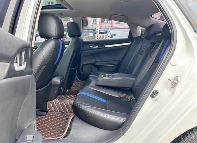 
								Honda Civic, 2021 full									