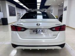 
										Nissan Altima (VI), 2022 full									