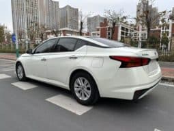 
										Nissan Altima (VI), 2020 full									
