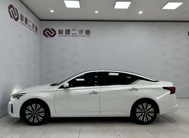 
								Nissan Altima (VI), 2023 full									