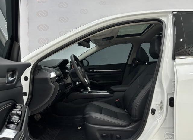 
								Nissan Altima (VI), 2023 full									