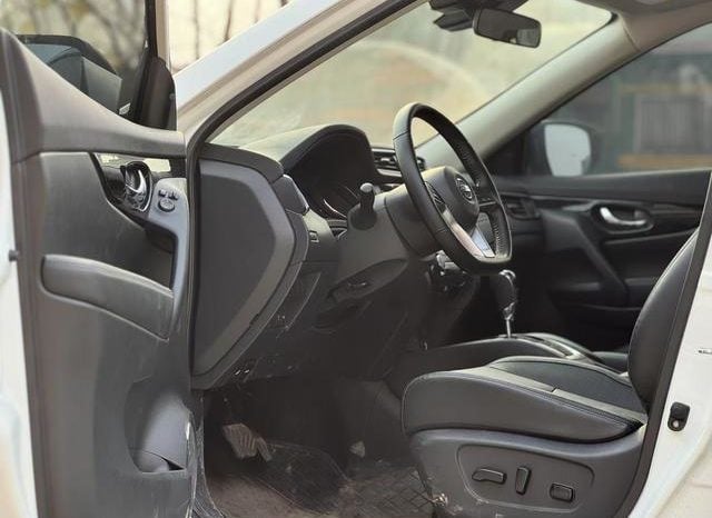 
								Nissan X-Trail (III), 2023 full									