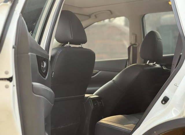 
								Nissan X-Trail (III), 2023 full									