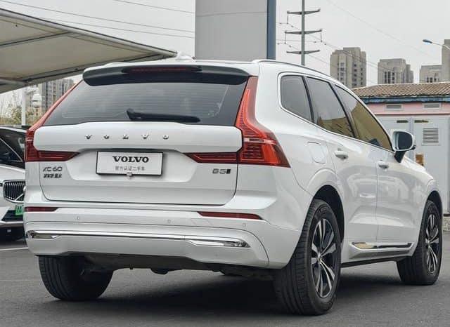 
								Volvo XC60, 2023 full									