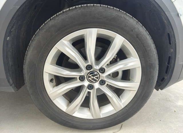 
								Volkswagen T-Roc, 2022 full									