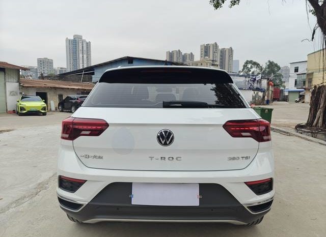 
								Volkswagen T-Roc, 2022 full									