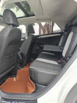 
										Volkswagen T-Roc, 2022 full									